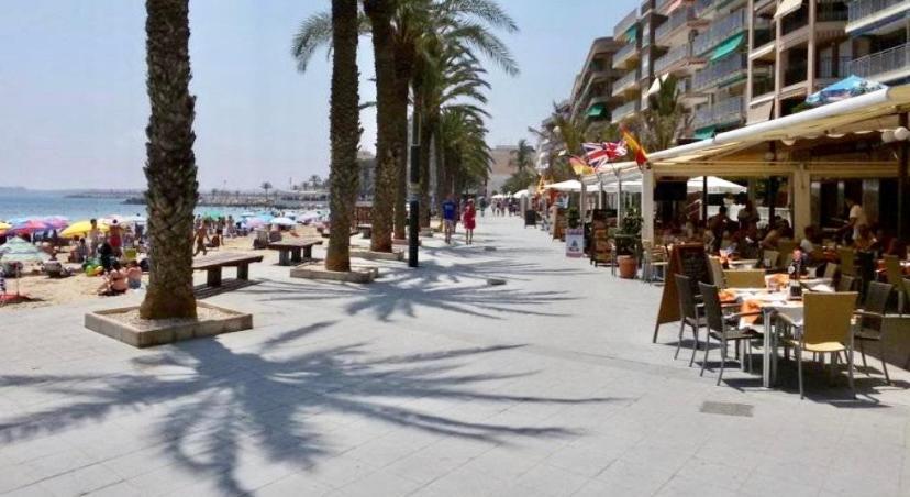 Beautiful Apartment Near Playa De Los Locos Torrevieja Exterior foto
