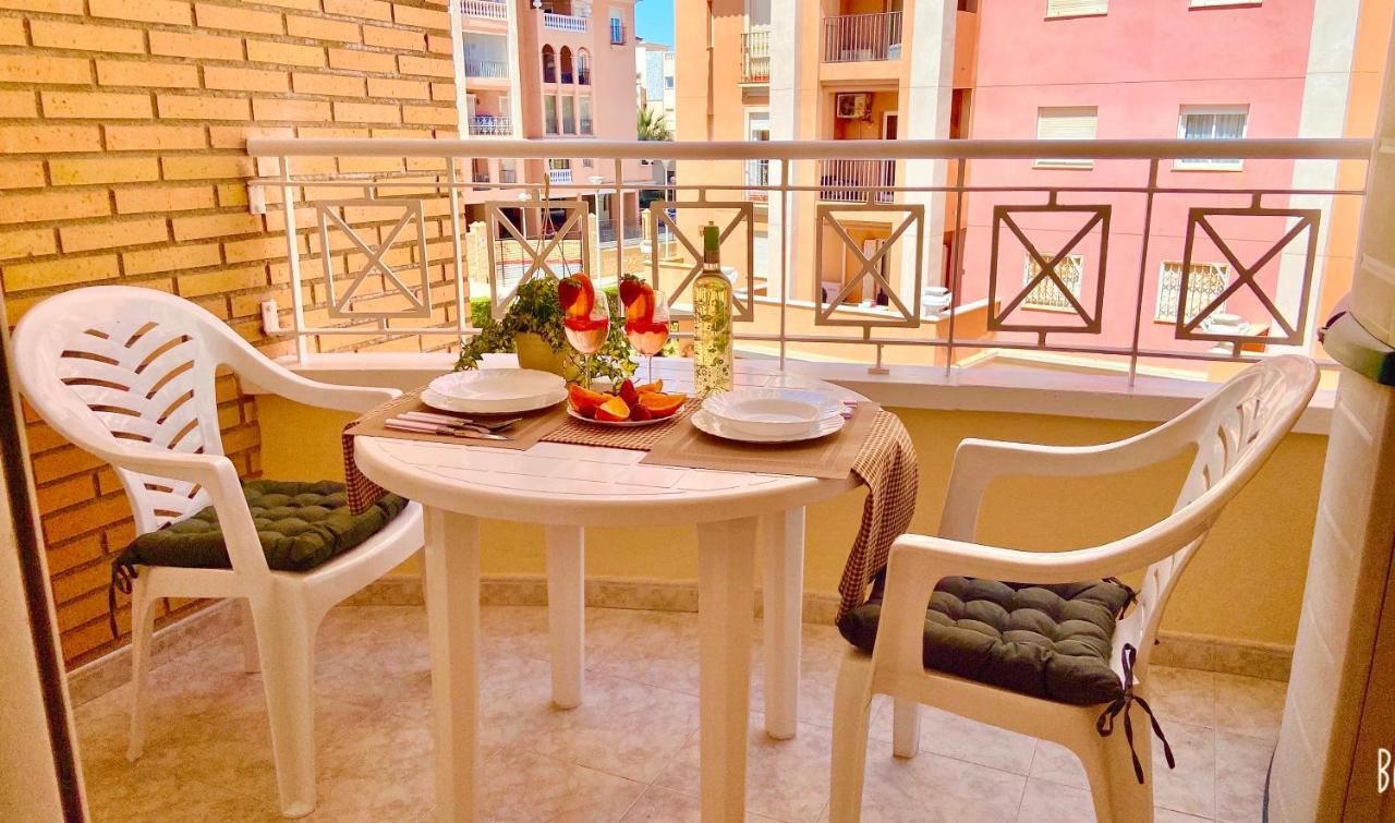 Beautiful Apartment Near Playa De Los Locos Torrevieja Exterior foto